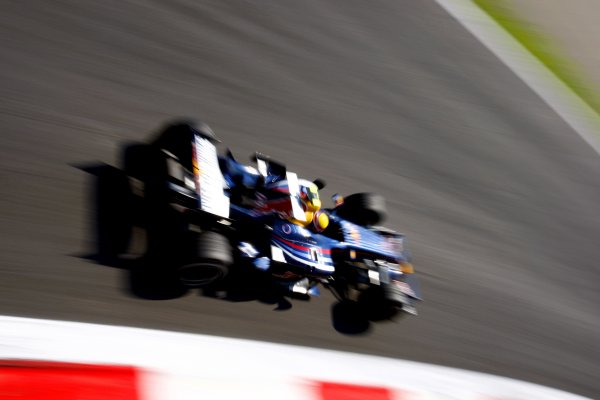 2007 Italian Grand Prix
Autodromo di Monza, Monza, Italy.
7th - 9th September 2007.
Mark Webber, Red Bull Racing RB3. Action.
World Copyright: Lorenzo Bellanca/LAT Photographic
ref: Digital Image _64I6856 2007 Italian Grand Prix
Autodromo di Monza, Monza, Italy.
7th - 9th September 2007.
Mark Webber, Red Bull Racing RB3. Action.
World Copyright: Lorenzo Bellanca/LAT Photographic
ref: Digital Image _64I6856