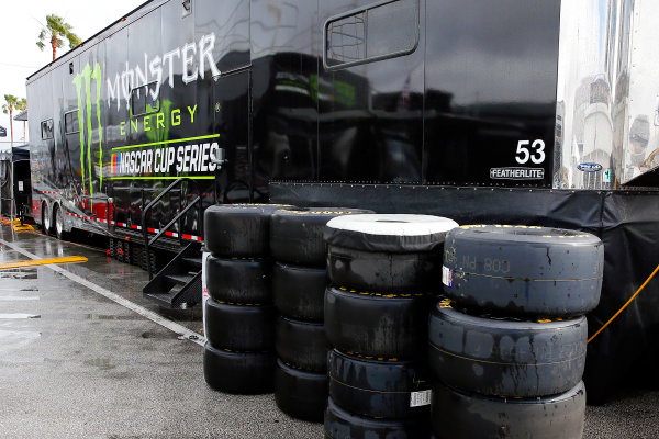 2017 NASCAR Monster Energy Cup - Can-Am Duels
Daytona International Speedway, Daytona Beach, FL USA
Thursday 23 February 2017
Monster Energy signage
World Copyright: Russell LaBounty/LAT Images
ref: Digital Image 17DAY2rl_01044