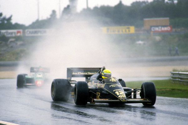 Ayrton Senna (BRA) Lotus 97T, dominated the race in appalling conditions to claim his first Grand Prix victory.
Portuguese Grand Prix, Rd2, Estoril, Portugal, 21 April 1985.
BEST IMAGE Ayrton Senna (BRA) Lotus 97T, dominated the race in appalling conditions to claim his first Grand Prix victory.
Portuguese Grand Prix, Rd2, Estoril, Portugal, 21 April 1985.
BEST IMAGE