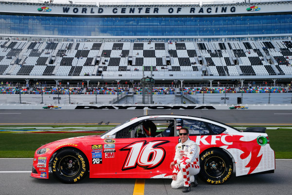 13-21 February, 2016, Daytona Beach, Florida USA  
Greg Biffle, driver of the #16 KFC Nashville Hot Ford, poses with his car after qualifying for the NASCAR Sprint Cup Series Daytona 500 at Daytona International Speedway on February 14, 2016 in Daytona Beach, Florida.  
LAT Photo USA via NASCAR via Getty Images