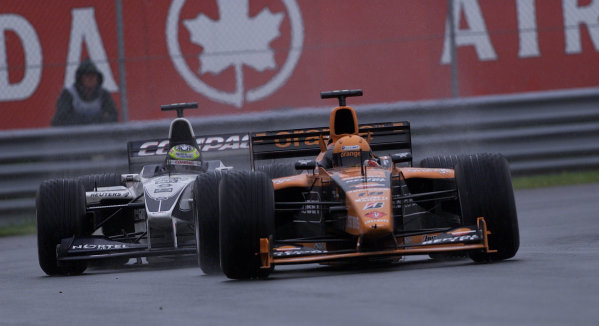 2000 Canadian Grand Prix.
Montreal, Quebec, Canada.
16-18 June 2000.
Jos Verstappen (Arrows A21 Supertec) followed by Ralf Schumacher (Williams FW22 BMW).
World Copyright - LAT Photographic/Steve Etherington
Ref: 18 mb Digital Image