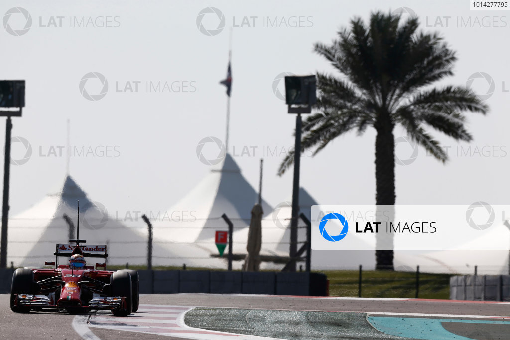 testing-abu-dhabi-uae-formula-1-photo