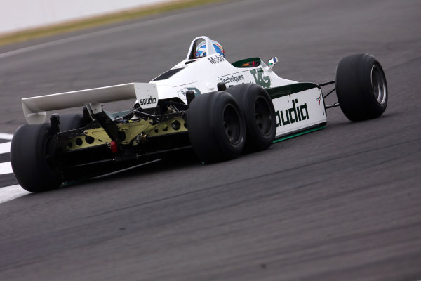 Silverstone, Northamptonshire, UK.
Saturday 15 July 2017.
Paul di Resta drives a 1982 Williams FW08B Cosworth 6 wheeled F1 car in a parade as part of the Williams 40th Anniversary celebrations.
World Copyright: Dom Romney/LAT Images
ref: Digital Image 11DXA7106 Silverstone, Northamptonshire, UK.
Saturday 15 July 2017.
Paul di Resta drives a 1982 Williams FW08B Cosworth 6 wheeled F1 car in a parade as part of the Williams 40th Anniversary celebrations.
World Copyright: Dom Romney/LAT Images
ref: Digital Image 11DXA7106