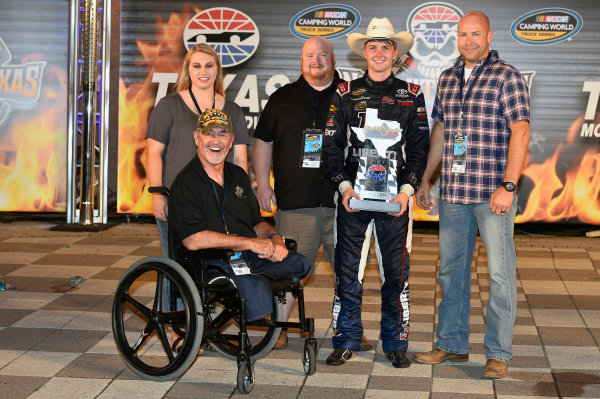 9-10 June, 2016, Fort Worth, Texas USA
William Byron celebrates his win in Victory Lane
? 2016, Nigel Kinrade
LAT Photo USA 9-10 June, 2016, Fort Worth, Texas USA
William Byron celebrates his win in Victory Lane
? 2016, Nigel Kinrade
LAT Photo USA