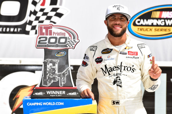 NASCAR Camping World Truck Series
LTI Printing 200
Michigan International Speedway, Brooklyn, MI USA
Saturday 12 August 2017
Darrell Wallace Jr, Maestro's Classic Chevrolet Silverado celebrates in Victory Lane
World Copyright: Nigel Kinrade
LAT Images