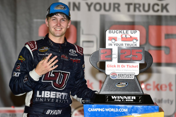 6-7 July, 2016, Sparta, Kentucky USA
William Byron celebrates his win in Victory Lane
?2016, Nigel Kinrade
LAT Photo USA 6-7 July, 2016, Sparta, Kentucky USA
William Byron celebrates his win in Victory Lane
?2016, Nigel Kinrade
LAT Photo USA