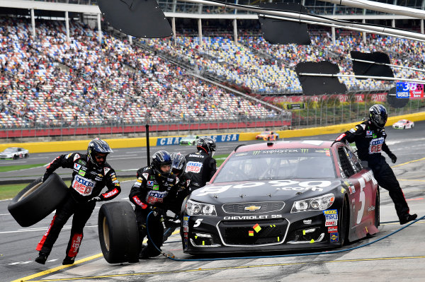 Monster Energy NASCAR Cup Series
Bank of America 500
Charlotte Motor Speedway, Concord, NC
Sunday 8 October 2017
Kasey Kahne, Hendrick Motorsports, Road to Race Day Chevrolet SS
World Copyright: Rusty Jarrett
LAT Images Monster Energy NASCAR Cup Series
Bank of America 500
Charlotte Motor Speedway, Concord, NC
Sunday 8 October 2017
Kasey Kahne, Hendrick Motorsports, Road to Race Day Chevrolet SS
World Copyright: Rusty Jarrett
LAT Images