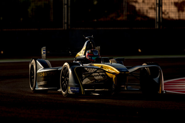 2016/2017 FIA Formula E Championship.
Marrakesh ePrix, Circuit International Automobile Moulay El Hassan, Marrakesh, Morocco.
Saturday 12 November 2016.
Jean-Eric Vergne (FRA), Techeetah, Spark-Renault, Renault Z.E 16.
Photo: Zak Mauger/LAT/Formula E
ref: Digital Image _L0U6287 2016/2017 FIA Formula E Championship.
Marrakesh ePrix, Circuit International Automobile Moulay El Hassan, Marrakesh, Morocco.
Saturday 12 November 2016.
Jean-Eric Vergne (FRA), Techeetah, Spark-Renault, Renault Z.E 16.
Photo: Zak Mauger/LAT/Formula E
ref: Digital Image _L0U6287