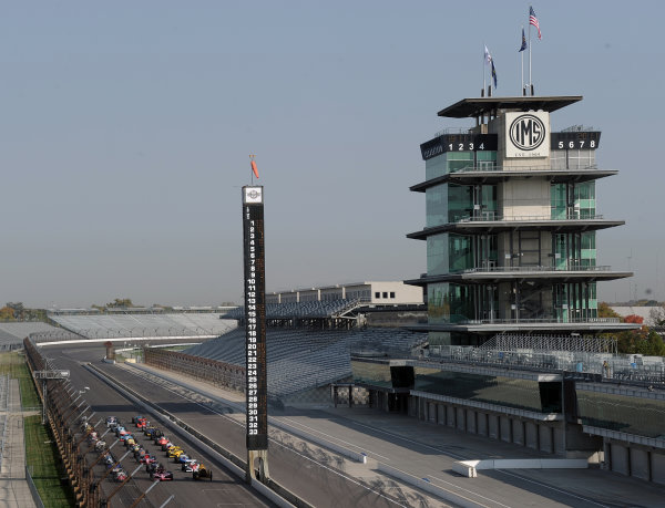 12 October, 2010, Indianapolis, Indiana, USA
33 Historic cars representing the 100 year history of the Indy 500 are gathered on the grid of the Indianapolis Motor Speedway
©2010, Dan R. Boyd, USA
LAT Photographic 12 October, 2010, Indianapolis, Indiana, USA
33 Historic cars representing the 100 year history of the Indy 500 are gathered on the grid of the Indianapolis Motor Speedway
©2010, Dan R. Boyd, USA
LAT Photographic