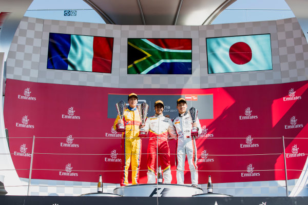 2017 GP3 Series Round 2.
Red Bull Ring, Spielberg, Austria.
Sunday 9 July 2017.
Giuliano Alesi (FRA, Trident), Raoul Hyman (RSA, Campos Racing) and Nirei Fukuzumi (JPN, ART Grand Prix).
Photo: Zak Mauger/GP3 Series Media Service.
ref: Digital Image _54I9640 2017 GP3 Series Round 2.
Red Bull Ring, Spielberg, Austria.
Sunday 9 July 2017.
Giuliano Alesi (FRA, Trident), Raoul Hyman (RSA, Campos Racing) and Nirei Fukuzumi (JPN, ART Grand Prix).
Photo: Zak Mauger/GP3 Series Media Service.
ref: Digital Image _54I9640