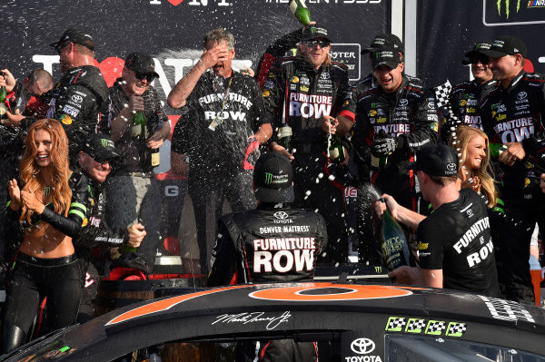 Monster Energy NASCAR Cup Series
I LOVE NEW YORK 355 at The Glen
Watkins Glen International, Watkins Glen, NY USA
Sunday 6 August 2017
Martin Truex Jr, Furniture Row Racing, Furniture Row/Denver Mattress Toyota Camry wins
World Copyright: Rusty Jarrett
LAT Images Monster Energy NASCAR Cup Series
I LOVE NEW YORK 355 at The Glen
Watkins Glen International, Watkins Glen, NY USA
Sunday 6 August 2017
Martin Truex Jr, Furniture Row Racing, Furniture Row/Denver Mattress Toyota Camry wins
World Copyright: Rusty Jarrett
LAT Images