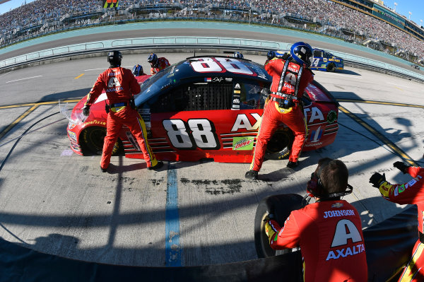 Monster Energy NASCAR Cup Series
Ford EcoBoost 400
Homestead-Miami Speedway, Homestead, FL USA
Sunday 19 November 2017
Dale Earnhardt Jr, Hendrick Motorsports, Axalta Chevrolet SS
World Copyright: Nigel Kinrade
LAT Images Monster Energy NASCAR Cup Series
Ford EcoBoost 400
Homestead-Miami Speedway, Homestead, FL USA
Sunday 19 November 2017
Dale Earnhardt Jr, Hendrick Motorsports, Axalta Chevrolet SS
World Copyright: Nigel Kinrade
LAT Images