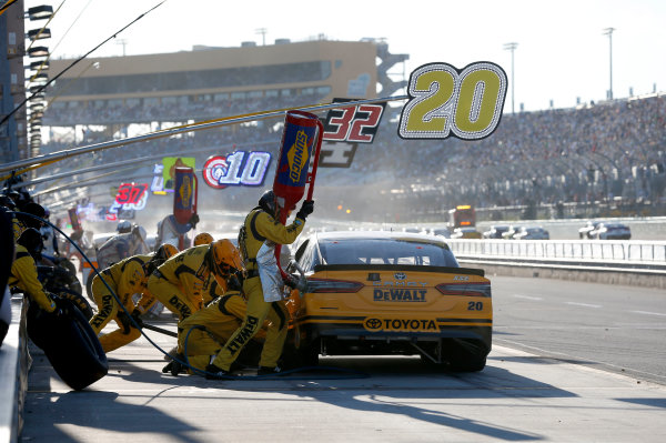 Monster Energy NASCAR Cup Series
Ford EcoBoost 400
Homestead-Miami Speedway, Homestead, FL USA
Sunday 19 November 2017
Matt Kenseth, Joe Gibbs Racing, DEWALT Hurricane Recovery Toyota Camry
World Copyright: Matthew T. Thacker
LAT Images