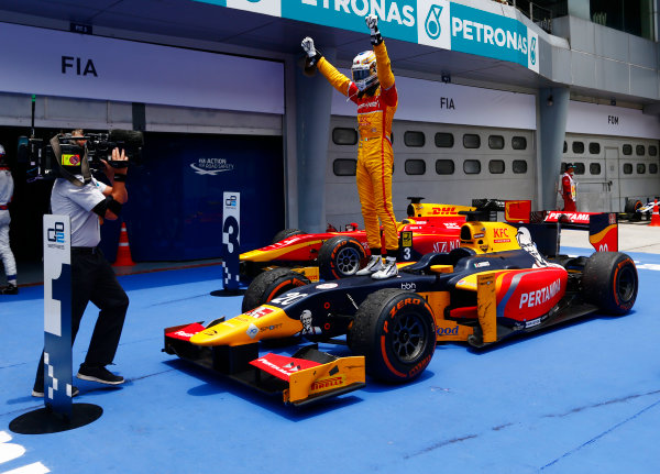 2016 GP2 Series Round 10.
Sepang International Circuit, Sepang, Kuala Lumpur, Malaysia.
Saturday 1 October 2016.
Antonio Giovinazzi (ITA, PREMA Racing) 
Photo: Zak Mauger/GP2 Series Media Service.
ref: Digital Image _X0W8853