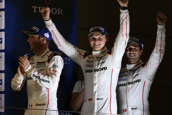 2015 FIA World Endurance Championship,
Bahrain International Circuit, Bahrain.
19th - 21st November 2015.
Romain Dumas / Neel Jani / Marc Lieb Porsche Team Porsche 919 Hybrid.
World Copyright: Jakob Ebrey / LAT Photographic. 2015 FIA World Endurance Championship,
Bahrain International Circuit, Bahrain.
19th - 21st November 2015.
Romain Dumas / Neel Jani / Marc Lieb Porsche Team Porsche 919 Hybrid.
World Copyright: Jakob Ebrey / LAT Photographic.