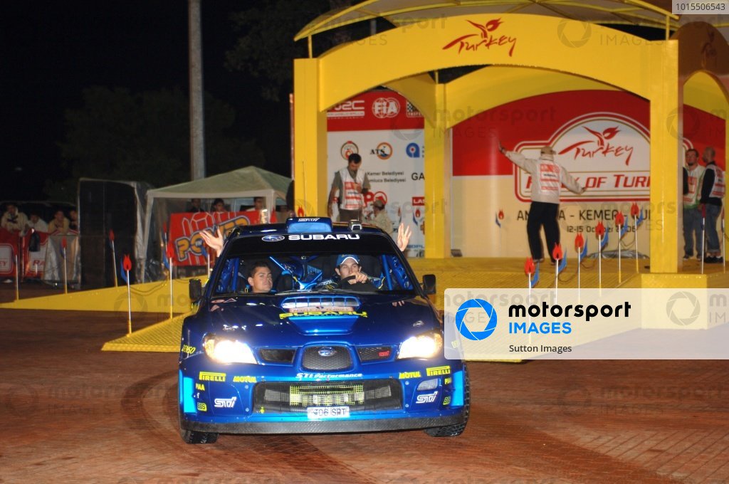 chris-atkinson-aus-glenn-macneall-aus-subaru-impreza-wrc-leave