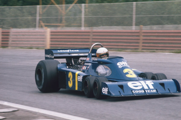 Osterreichring, Zeltweg, Austria. 13-15 August 1976. 
Jody Scheckter (Tyrrell P34-Ford), retired, action. 
World Copyright: LAT Photographic. 
Ref:  76 AUT 05.
