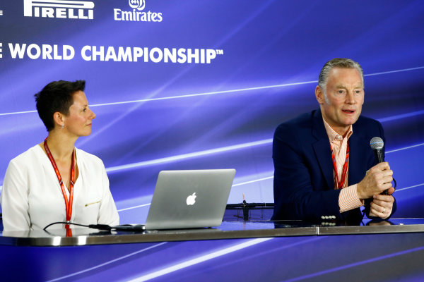 Yas Marina Circuit, Abu Dhabi, United Arab Emirates.
Sunday 26 November 2017.
Sean Bratches, Managing Director of Commercial Operations, Formula One Group. 
World Copyright: Andy Hone/LAT Images 
ref: Digital Image _ONY3295