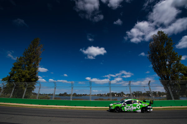 2017 Supercars Championship, Australian Grand Prix Support Race, Albert Park, Victoria, Australia.
Thursday March 23rd to Sunday March 26th 2017.
Mark Winterbottom drives the #5 The Bottle-O Racing Ford Falcon FGX.
World Copyright: Daniel Kalisz/LAT Images
Ref: Digital Image 230217_VASCAUSGP_DKIMG_0601.JPG