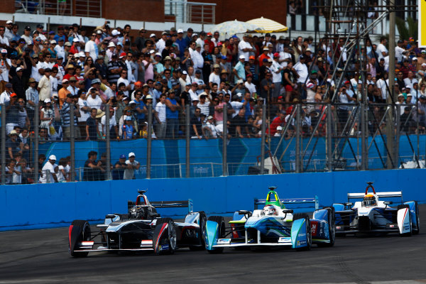 2014 Formula E 
Punta Del Este e-Prix, Uruguay
Saturday 13 December 2014.
Oriol Servia (SPA)/Dragon Racing - Spark-Renault SRT_01E, Jarno Trulli (ITA)/Trulli Racing - Spark-Renault SRT_01E & Matthew Brabham (USA)/Andretti Autosport - Spark-Renault SRT_01E 
Photo: Sam Bloxham/LAT/Formula E
ref: Digital Image _G7C5959