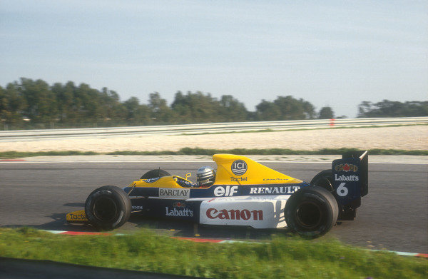 1990 Portuguese Grand Prix.
Estoril, Portugal.
21-23 September 1990.
Riccardo Patrese (Williams FW13B Renault) 7th position.
Ref-90 POR 07.
World Copyright - LAT Photographic

