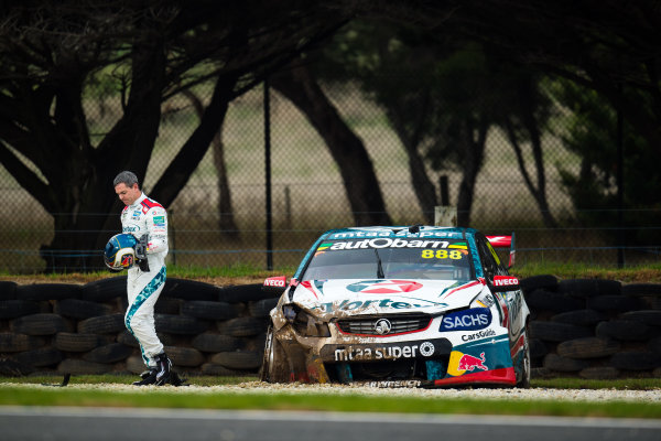 2017 Supercars Championship Round 3. 
Phillip Island 500, Phillip Island, Victoria, Australia.
Friday 21st April to Sunday 23rd April 2017.
Craig Lowndes driver of the #888 TeamVortex Holden Commodore VF.
World Copyright: Daniel Kalisz/LAT Images
Ref: Digital Image DSC_0411.JPG