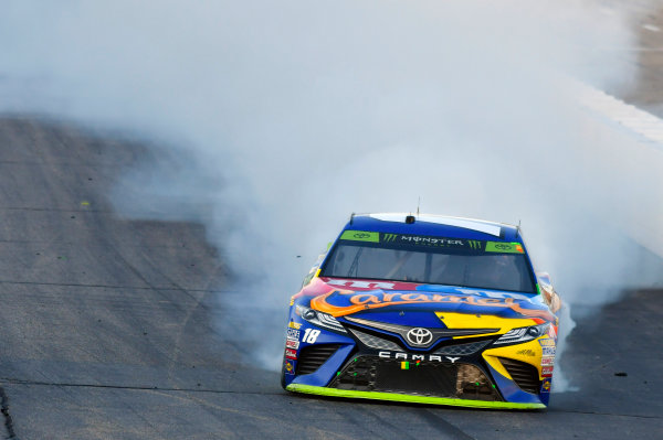Monster Energy NASCAR Cup Series
ISM Connect 300
New Hampshire Motor Speedway
Loudon, NH USA
Sunday 24 September 2017
Kyle Busch, Joe Gibbs Racing, M&M's Caramel Toyota Camry
World Copyright: Nigel Kinrade
LAT Images Monster Energy NASCAR Cup Series
ISM Connect 300
New Hampshire Motor Speedway
Loudon, NH USA
Sunday 24 September 2017
Kyle Busch, Joe Gibbs Racing, M&M's Caramel Toyota Camry
World Copyright: Nigel Kinrade
LAT Images