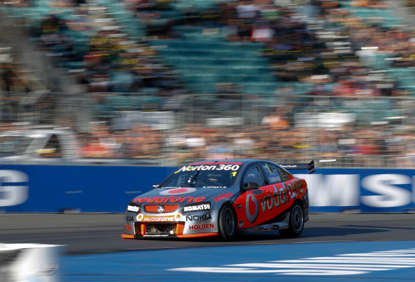 Round 4 - Hamilton 400.
Hamilton City Street Circuit, Hamilton, New Zealand.
17th - 18th April 2010.
Car 1, Jamie Whincup, Commodore VE, Holden, T8, TeamVodafone, Triple Eight Race Engineering, Triple Eight Racing.
World Copyright: Mark Horsburgh / LAT Photographic
ref: 1-Whincup-EV04-10-5742