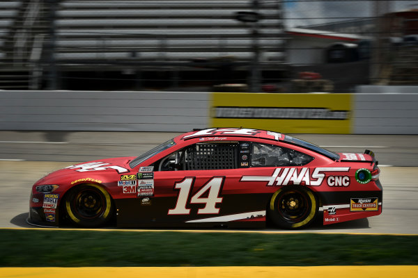 2017 Monster Energy NASCAR Cup Series
STP 500
Martinsville Speedway, Martinsville, VA USA
Friday 31 March 2017
Clint Bowyer
World Copyright: Scott R LePage/LAT Images
ref: Digital Image lepage-170331-mv-0060