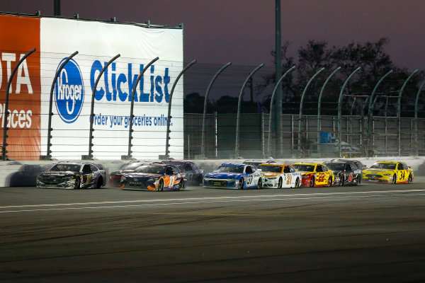 Monster Energy NASCAR Cup Series
Daytona 500
Daytona International Speedway, Daytona Beach, FL USA
Sunday 18 February 2018
Aric Almirola, Stewart-Haas Racing, NAPA Auto Parts Ford Fusion and Denny Hamlin, Joe Gibbs Racing, FedEx Express Toyota Camry lead
World Copyright: Barry Cantrell
LAT Images Monster Energy NASCAR Cup Series
Daytona 500
Daytona International Speedway, Daytona Beach, FL USA
Sunday 18 February 2018
Aric Almirola, Stewart-Haas Racing, NAPA Auto Parts Ford Fusion and Denny Hamlin, Joe Gibbs Racing, FedEx Express Toyota Camry lead
World Copyright: Barry Cantrell
LAT Images