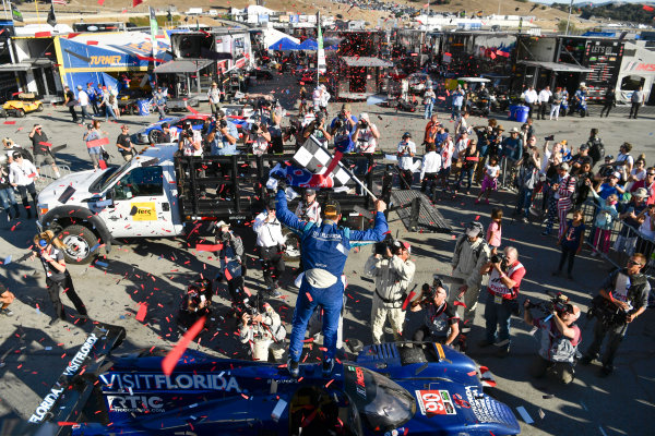 IMSA WeatherTech SportsCar Championship
AMERICA'S TIRE 250
Mazda Raceway Laguna Seca
Monterey, CA USA
Sunday 24 September 2017
90, Multimatic Riley, P, Marc Goossens, Renger Van Der Zande
World Copyright: Richard Dole
LAT Images
ref: Digital Image RD_LS_17_295 IMSA WeatherTech SportsCar Championship
AMERICA'S TIRE 250
Mazda Raceway Laguna Seca
Monterey, CA USA
Sunday 24 September 2017
90, Multimatic Riley, P, Marc Goossens, Renger Van Der Zande
World Copyright: Richard Dole
LAT Images
ref: Digital Image RD_LS_17_295