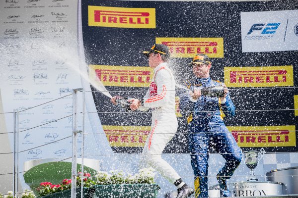 2017 FIA Formula 2 Round 7.
Hungaroring, Budapest, Hungary.
Sunday 30 July 2017.
Oliver Rowland (GBR, DAMS), Nobuharu Matsushita (JPN, ART Grand Prix), Nyck De Vries (NED, Rapax). 
Photo: Zak Mauger/FIA Formula 2.
ref: Digital Image _54I4978