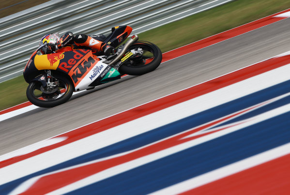 2017 Moto3 Championship - Round 3
Circuit of the Americas, Austin, Texas, USA
Friday 21 April 2017
Niccolo Antonelli, Red Bull KTM Ajo
World Copyright: Gold and Goose Photography/LAT Images
ref: Digital Image Moto3-500-1509