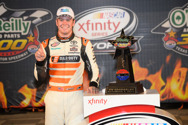 NASCAR XFINITY Series
O’Reilly Auto Parts 300
Texas Motor Speedway
Fort Worth, TX USA
Saturday 4 November 2017
Erik Jones, GameStop Call of Duty WWII Toyota Camry, celebrates in victory Lane.
World Copyright: John K Harrelson
LAT Images NASCAR XFINITY Series
O’Reilly Auto Parts 300
Texas Motor Speedway
Fort Worth, TX USA
Saturday 4 November 2017
Erik Jones, GameStop Call of Duty WWII Toyota Camry, celebrates in victory Lane.
World Copyright: John K Harrelson
LAT Images