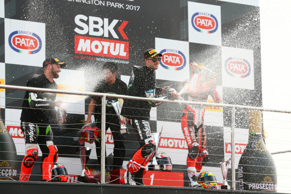 2017 Superbike World Championship - Round 6
Donington Park, UK.
Sunday 28 May 2017
Podium: race winner Jonathan Rea, Kawasaki Racing, second place Tom Sykes, Kawasaki Racing, third place Chaz Davies, Ducati Team
World Copyright: Gold and Goose Photography/LAT Images
ref: Digital Image Post-R-500-9562