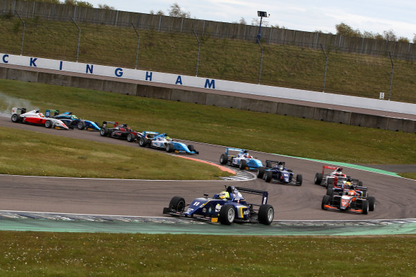 2016 BRDC British Formula 3 Championship,
Rockingham, Northamptonshire. 
30th April - 1st May 2016.
Start of Race 3 Ricky Collard (GBR) Carlin BRDC F3 leads.
World Copyright: Ebrey / LAT Photographic.