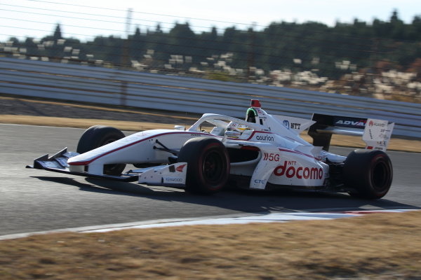 Naoki Yamamoto ( #5 DOCOMO TEAM DANDELION RACING, Dallara SF19 Honda), 2nd position. Photo: Yukio Yoshimi