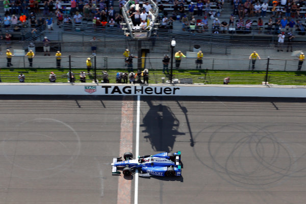 Verizon IndyCar Series
Indianapolis 500 Race
Indianapolis Motor Speedway, Indianapolis, IN USA
Sunday 28 May 2017
Takuma Sato, Andretti Autosport Honda drives under the checkered flag to win the 2017 Indianapolis 500
World Copyright: Russell LaBounty
LAT Images