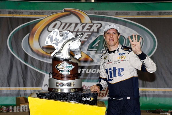 7-9 July, 2016, Sparta, Kentucky USA
Brad Keselowski celebrates in victory lane
©2016, Russell LaBounty
LAT Photo USA 7-9 July, 2016, Sparta, Kentucky USA
Brad Keselowski celebrates in victory lane
©2016, Russell LaBounty
LAT Photo USA