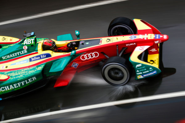 2016/2017 FIA Formula E Championship.
Round 9 - New York City ePrix, Brooklyn, New York, USA.
Friday 14 July 2017.
Daniel Abt (GER), ABT Schaeffler Audi Sport, Spark-Abt Sportsline, ABT Schaeffler FE02.
Photo: Sam Bloxham/LAT/Formula E
ref: Digital Image _J6I2864 2016/2017 FIA Formula E Championship.
Round 9 - New York City ePrix, Brooklyn, New York, USA.
Friday 14 July 2017.
Daniel Abt (GER), ABT Schaeffler Audi Sport, Spark-Abt Sportsline, ABT Schaeffler FE02.
Photo: Sam Bloxham/LAT/Formula E
ref: Digital Image _J6I2864