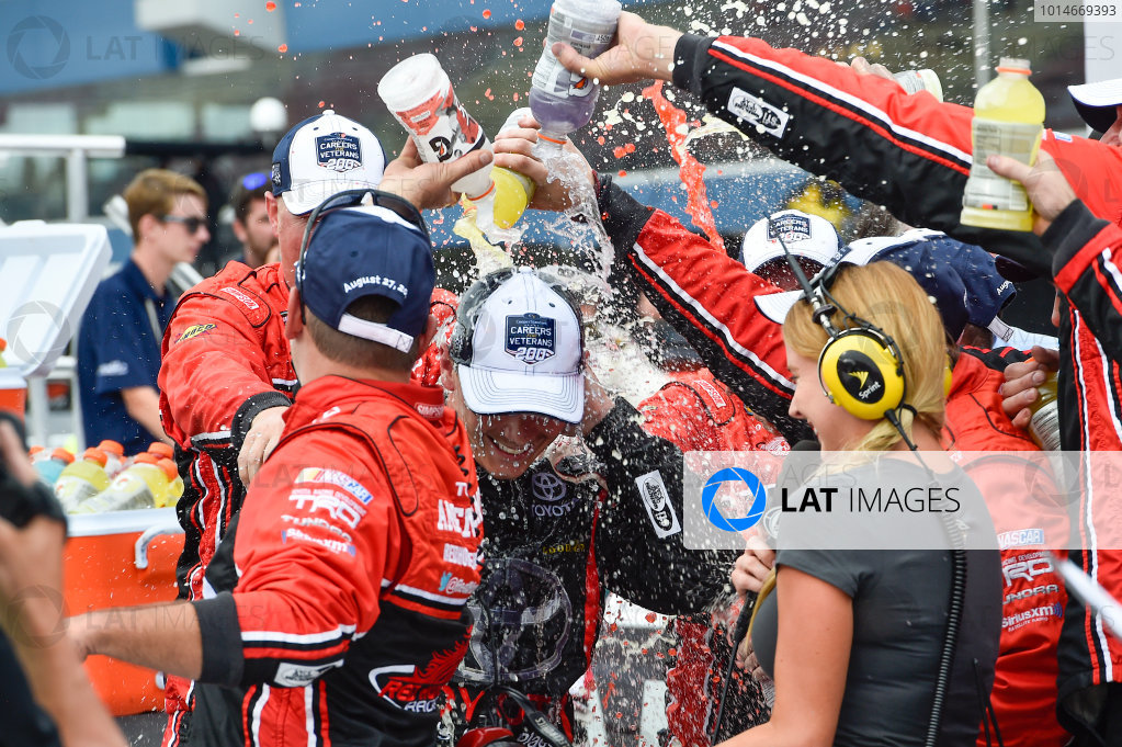 26-27 August, 2016, Brooklyn, Michigan USA
Brett Moffitt (11) celebrates after winning.
©2016, John Harrelson / LAT Photo USA 26-27 August, 2016, Brooklyn, Michigan USA
Brett Moffitt (11) celebrates after winning.
©2016, John Harrelson / LAT Photo USA
