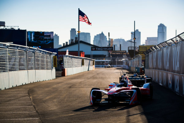 2016/2017 FIA Formula E Championship.
Round 10 - New York City ePrix, Brooklyn, New York, USA.
Sunday 16 July 2017.Daniel Abt (GER), ABT Schaeffler Audi Sport, Spark-Abt Sportsline, ABT Schaeffler FE02.
Photo: Sam Bloxham/LAT/Formula E
ref: Digital Image _J6I4174