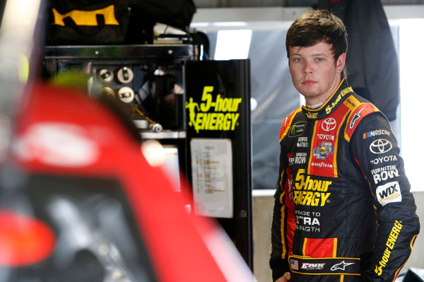 2017 Monster Energy NASCAR Cup Series
STP 500
Martinsville Speedway, Martinsville, VA USA
Friday 31 March 2017
Erik Jones, 5-hour Energy Extra Strength Toyota Camry
World Copyright: Matthew T. Thacker/LAT Images
ref: Digital Image 17MART11029