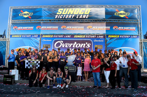 Monster Energy NASCAR Cup Series
Overton’s 301
New Hampshire Motor Speedway, Loudon, NH USA
Sunday 16 July 2017
Denny Hamlin, Joe Gibbs Racing, FedEx Office Toyota Camry wins
World Copyright: Rusty Jarrett
LAT Images