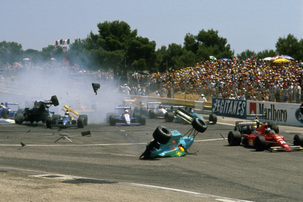 Paul Ricard, France.
7-9 July 1989.
Mauricio Gugelmin (March CG891 Judd) has a huge crash on the start of the race at Epingle Ecole. Rene Arnoux (Ligier JS33 Ford) flies up after crashing into Jonathan Palmer (Tyrrell 018 Ford) as well.
Ref-89 FRA 09.
World Copyright - LAT Photographic Paul Ricard, France.
7-9 July 1989.
Mauricio Gugelmin (March CG891 Judd) has a huge crash on the start of the race at Epingle Ecole. Rene Arnoux (Ligier JS33 Ford) flies up after crashing into Jonathan Palmer (Tyrrell 018 Ford) as well.
Ref-89 FRA 09.
World Copyright - LAT Photographic